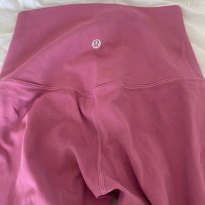 Lululemon align leggings, size 0 barely worn no pilling full length